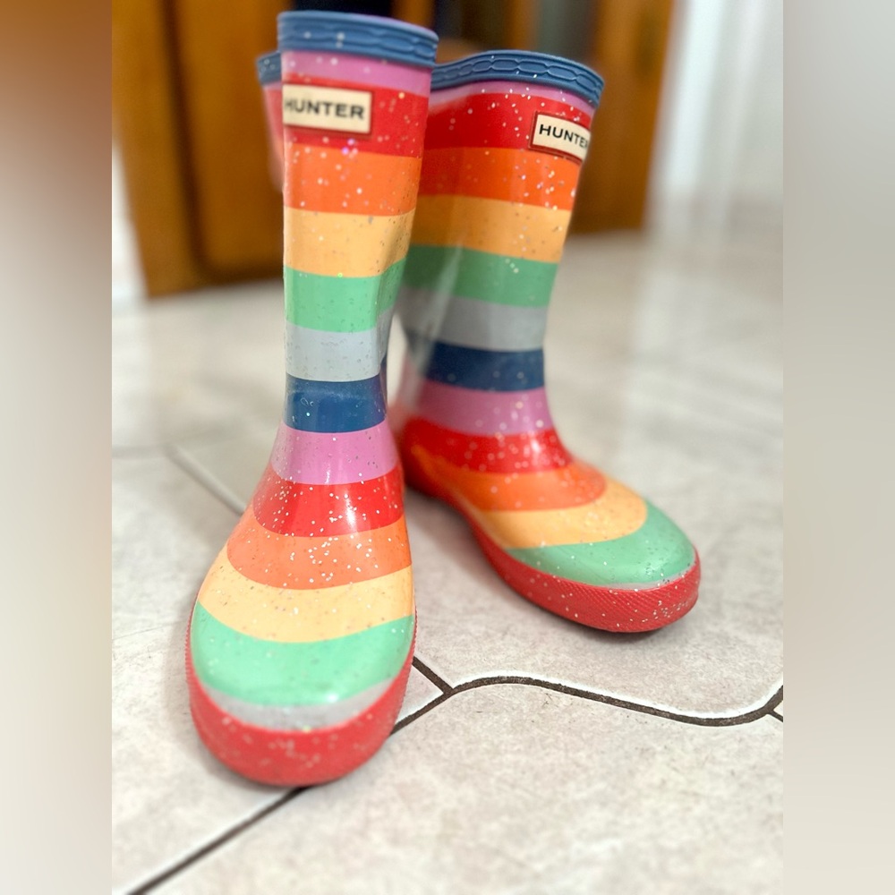 Hunter Rainbow Rainboits Girls Sz 13